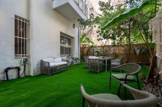 4BR Apartment Bograshov Beach TLV By Barnes - 1