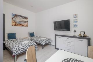 Hostel Gdynia - Pokoje 2-osobowe na wyłączność - 9