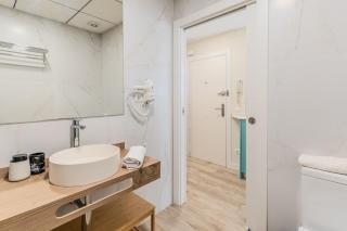 Salduba a slice of paradise - front line - 1