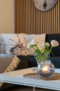 Frostlight Villa - 5