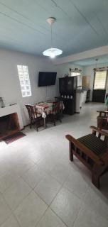 Hermosa casa con piscina en Bella Vista Piriápolis a 2 c de la playa - 5