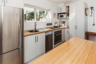 Te Moana Waterfront - beachside accommodation - 3