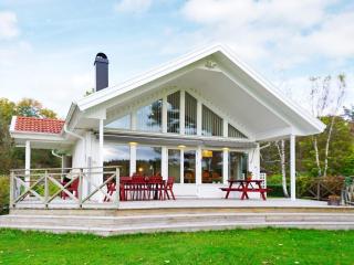 Seafront Holiday Home by Gullmarsfjord - 0
