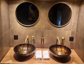 Le Chalet des Loups - Suite luxueuse et bien être "Le refuge" 4 étoiles -  - 2