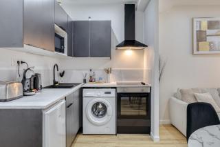 Le Aurélie charmant F2 avec baignoire balnéo ! - 3