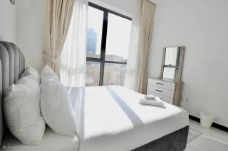 2BR Duplex Stunning Views,Near Circle Mall & Park - 7