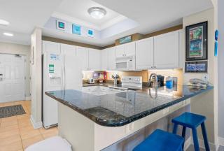 Crystal Tower 1208 - 3