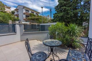 Apartments in Crikvenica 45902 - 5