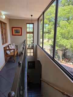 Two Bells Guest House - 8