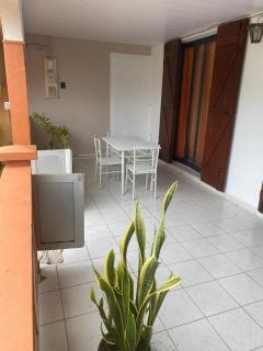 Hébergement Maison -Les Abymes - 5