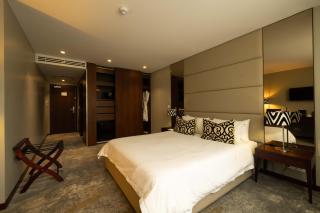 Fiesta Residences Boutique Hotel and Serviced Apartments. - 2