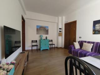 San Giovanni Apartment with Balcony - 4