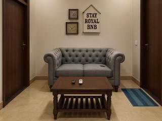 Stay Royal Villa Bnb Gf - 3