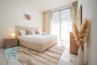 Cozy 1BR with Pool & Lake View Al Hamra Village - 9