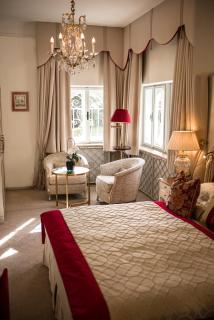 Hotel Schloss Mönchstein - 1