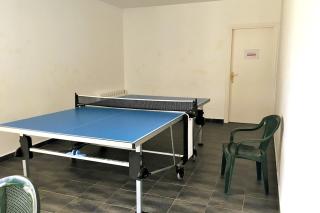 Casa con jardín y vistas a la montaña - 1