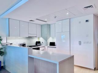 Contemporary 1BR in Mayan, Yas Island - Abu Dhabi - 1