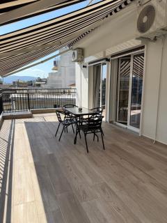 Feels Like Home - Agrinio Suites - 8