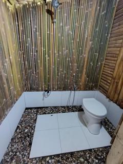 Tay Deling's Place - 1