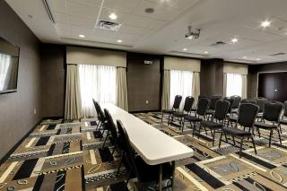 Holiday Inn Express & Suites - Cleveland Northwest by IHG - 6