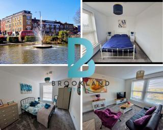 Two Bedroom Apartment by Brookland Stays Serviced Accommodation Short Lets London with Free WiFi - 0