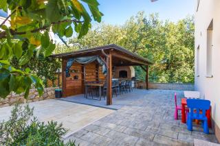 Apartments Medna - 9