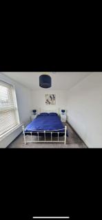 Two Bedroom Apartment by Brookland Stays Serviced Accommodation Short Lets London with Free WiFi - 5