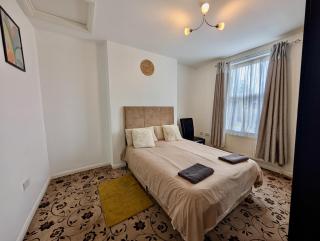 Stylish Luxury Flat In Central London - 4