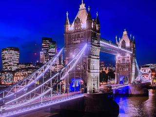 DNR RAMSGATE Elegant Apartments Overlooking Tower Bridge - 0