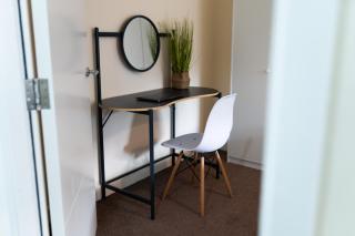 Syster Properties Stunning Apartment for Contractors and families - 2