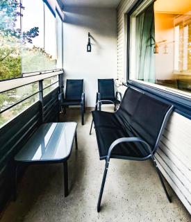 Spacious and Comfy Apartment, 15 Mins from Airport, 17 Minutes to City Center - 3