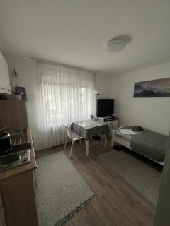 Rooms in Düsseldorf near the Airport/Fair - 1