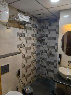 Rajasi studio by the station - 4