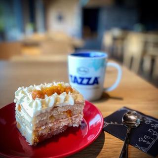 Ruka Trek Gasthaus & Hard Trek Café - 1