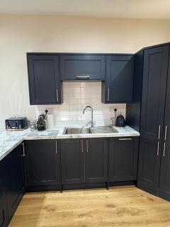 Cotswold cottage - 2