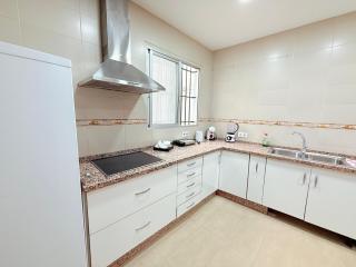 Antonia Global 3 - 5