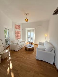 Antonia Global 3 - 3