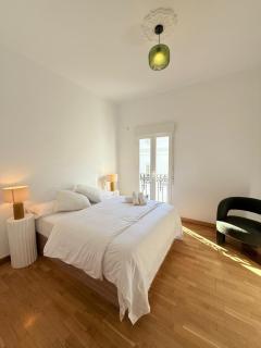 Antonia Global 3 - 1