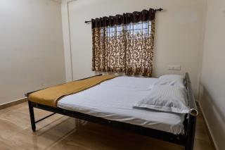 Immanuel Homestay, Kalathipady, Kottayam, Flat B - Kottayam - 1