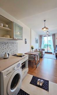 Astra 1BR with bathtub - 2