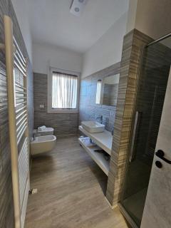 Libra Apartment - near Train Station & Wi-Fi - 3