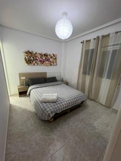 Ground floor apartment with terrace and pool - 1