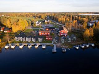 Aurora Lake Lodges - 1