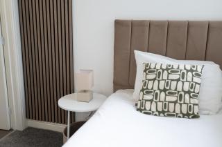 Syster Properties Spacious Glen Meadows Sangha Close - 4