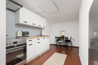 Metro Plac Wilsona Cozy Apartments by Noclegi Renters - 4