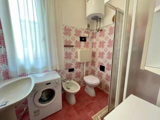 Holiday home with garden and shared pool - 3