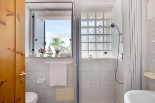 Coastal Chic Rooftop Vista Mare - 4