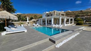 Villa "Kalli" with private pool - beachfront - Kalo Livadi - 9