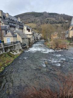 Maison familiale avec cheminée - Arreau - 9