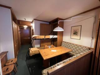 Deliziosa suite all'interno l'Hotel Cristallino in Cortina d'Ampezzo periodo 27 dicembre 2025 - 11 gennaio 2026 - 1